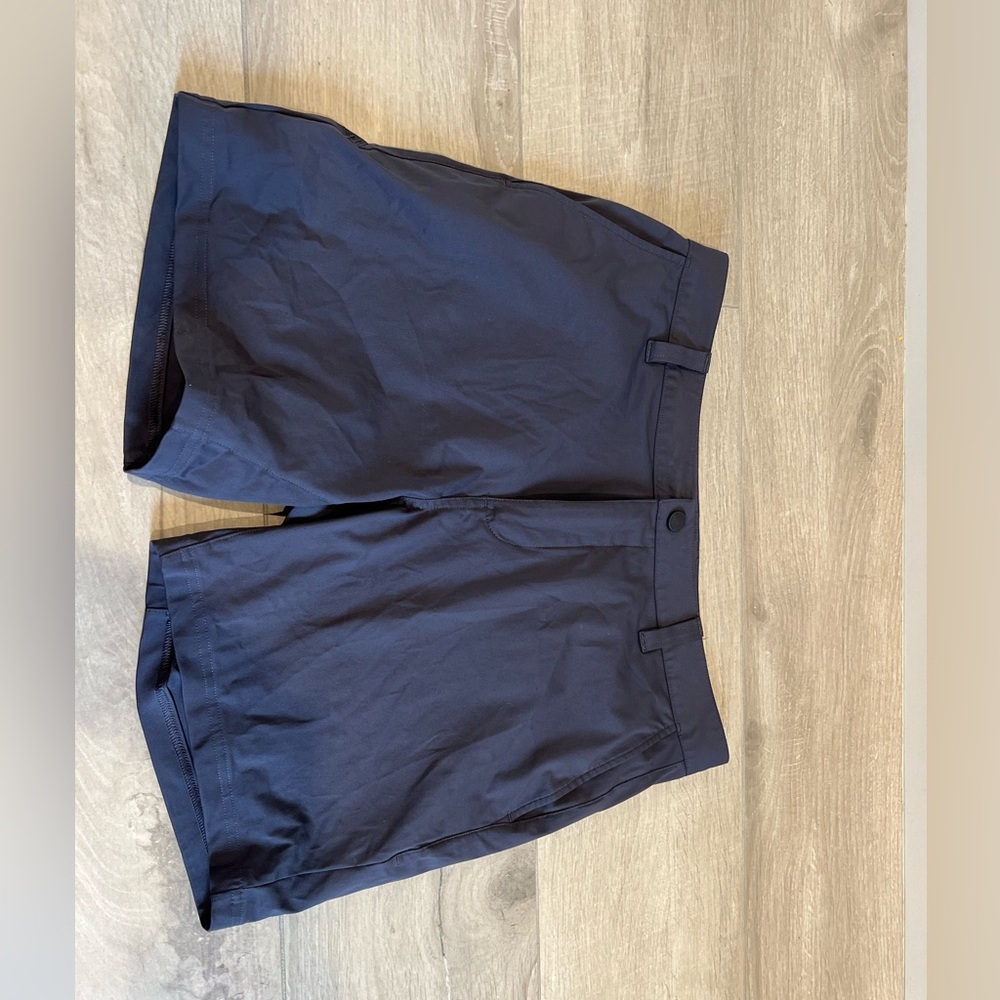 RHONE Men's Navy Shorts